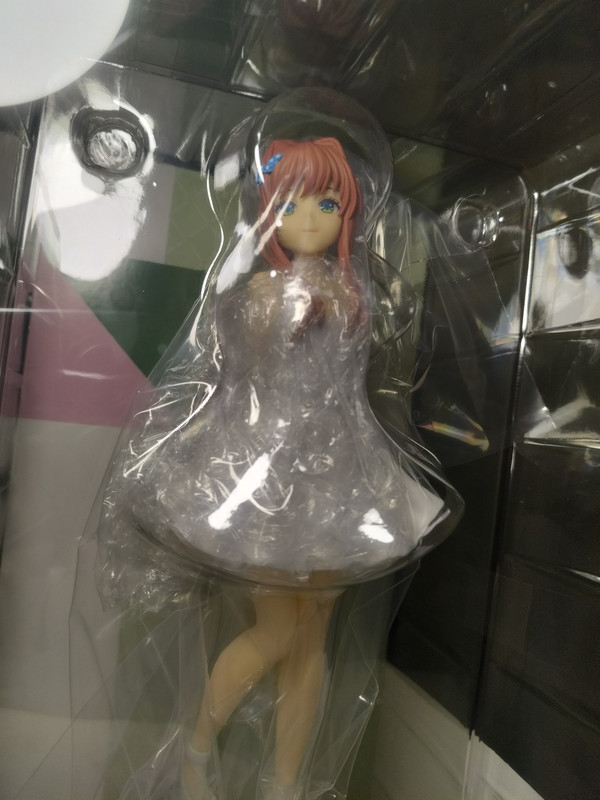 DOKI DOKI LITERATURE CLUB! MONIKA WHITE DRESS VER. POP UP PARADE