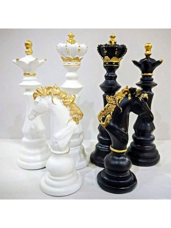 B-W-chess.jpg
