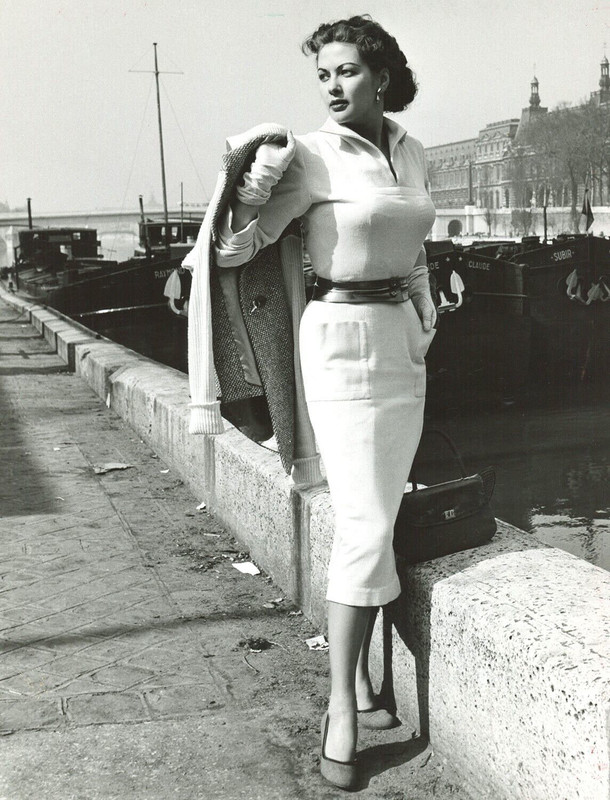 Yvonne De Carlo d42
