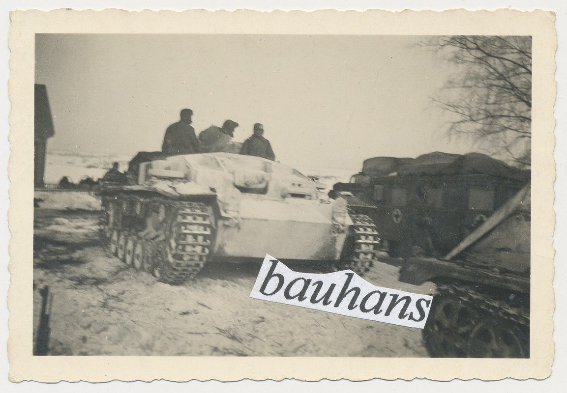 Foto Sturmgeschütz -Russland-Feldzug-Rsche