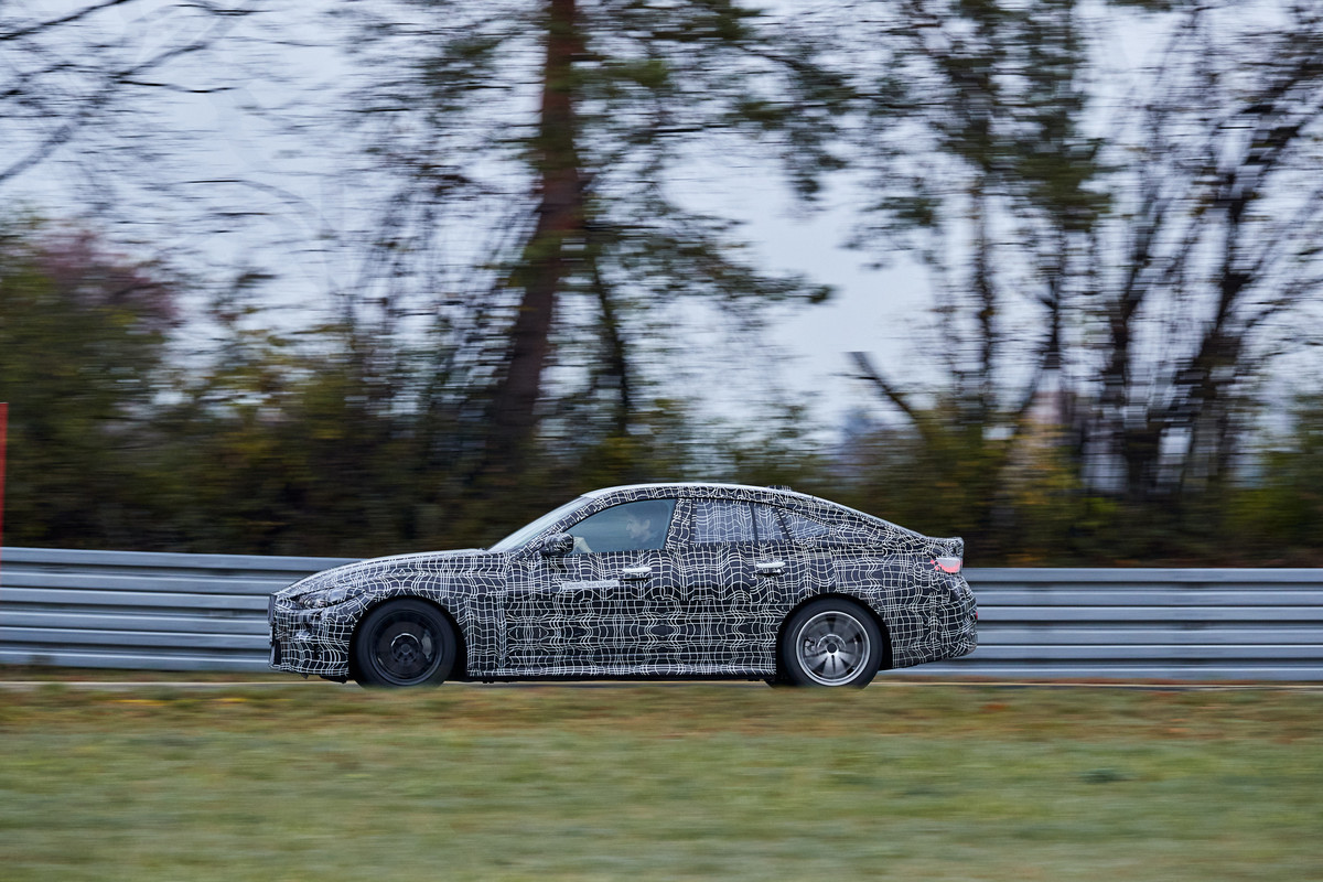 P90412300_highRes_bmw-i4-prototype-fin