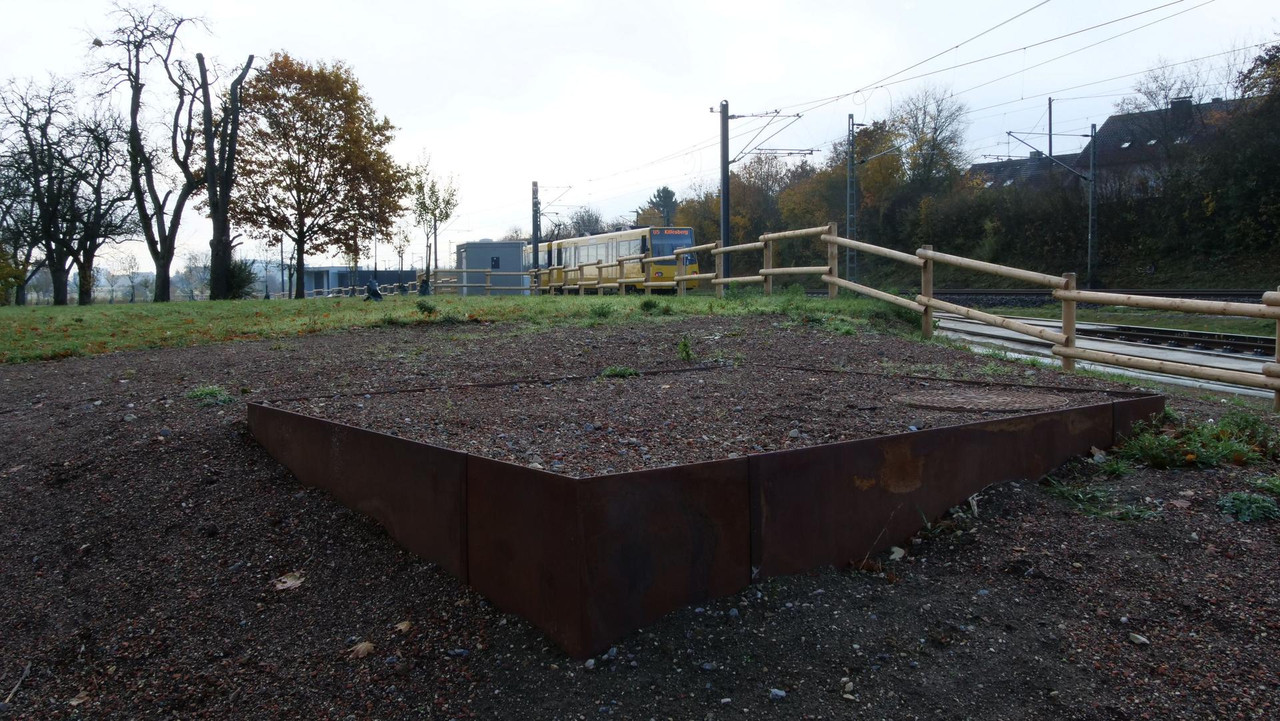 [Bild: 081125-090918-154b.jpg]