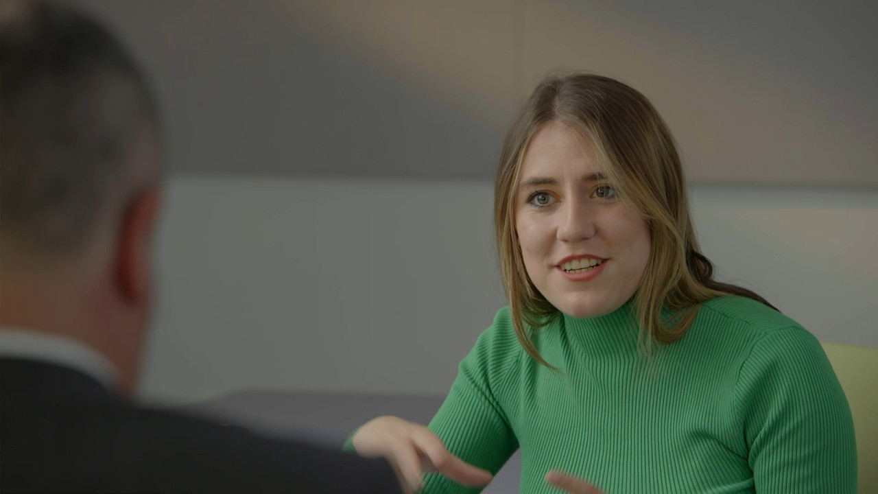 A Social Media Murder Ollys Story - Panorama_20220620_20002030.ts_snapshot_11.00.787