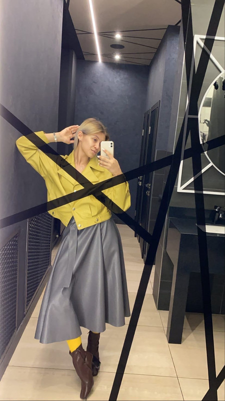 D4672950-7F71-4B4A-A42B-B0BFEBF10C79