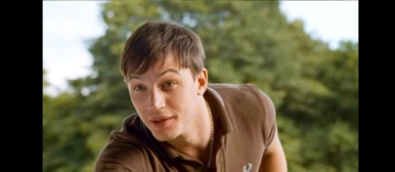 Tom-Hardy-17.jpg