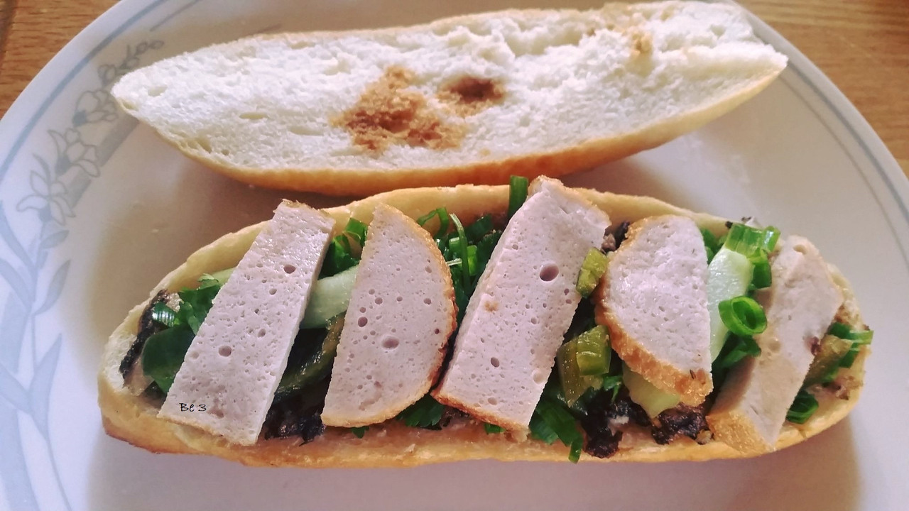 [Image: banhmi.jpg]