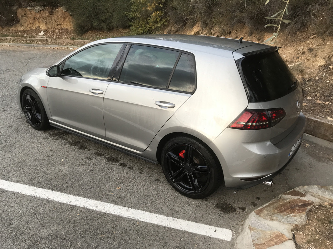 C563D595-639B-40F5-A3D2-5570F8228F61