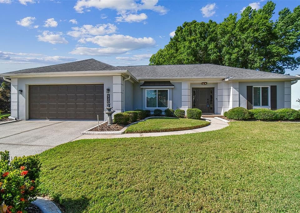 9201 Cypresswood Cir, Tampa, FL 33647