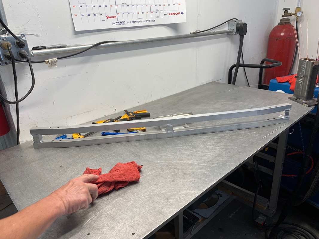 785544E0-0E9F-4EC5-A09F-B355403802DE