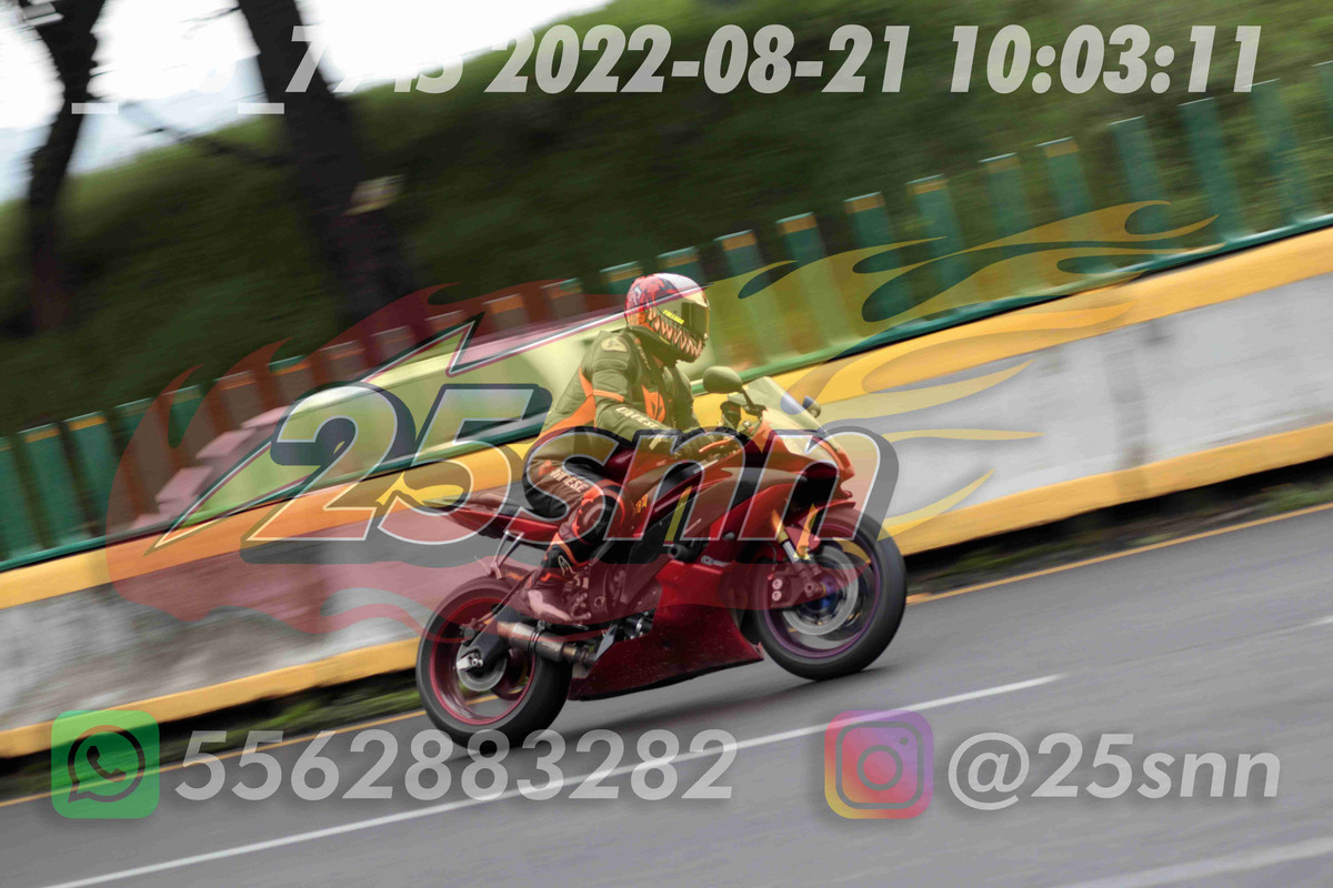 MG 7945 — Postimages