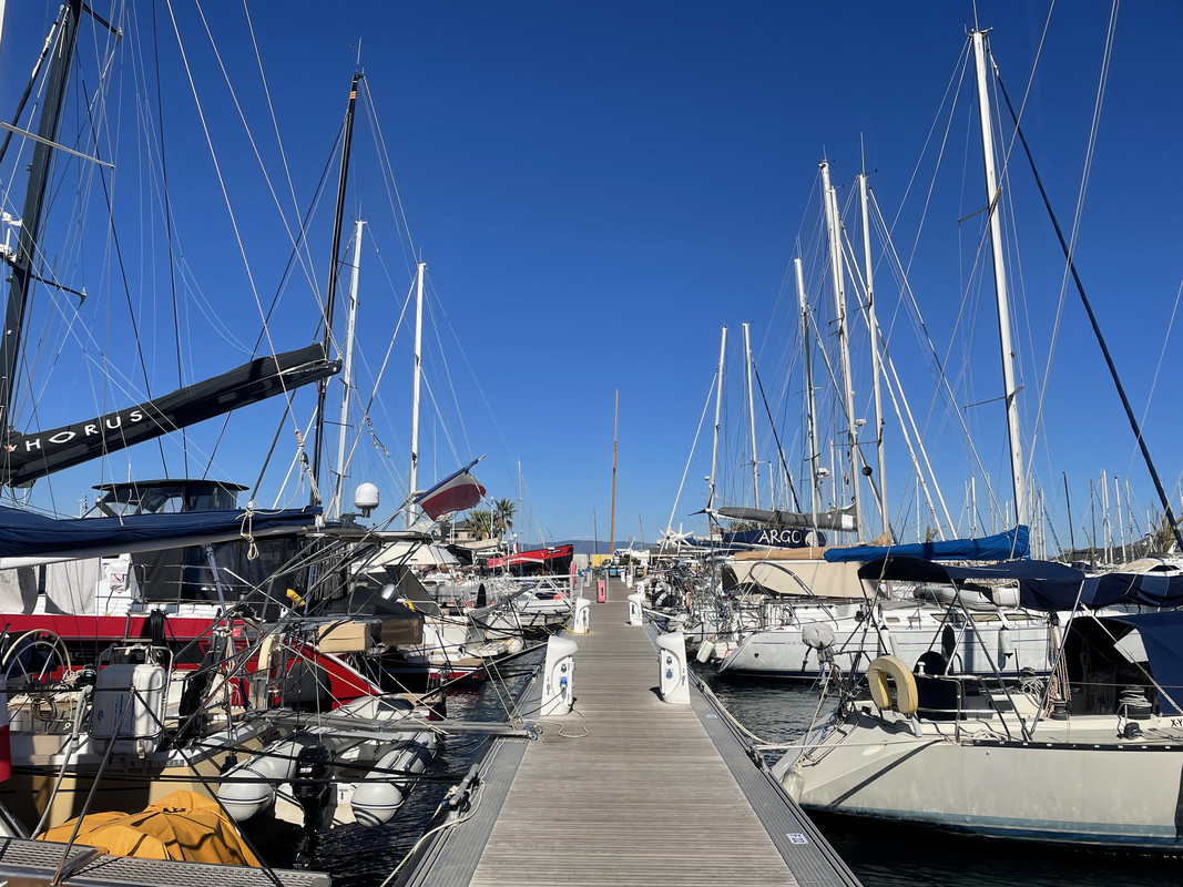 C0B0E1FB-4675-478D-AF3A-9AE867FF64B0