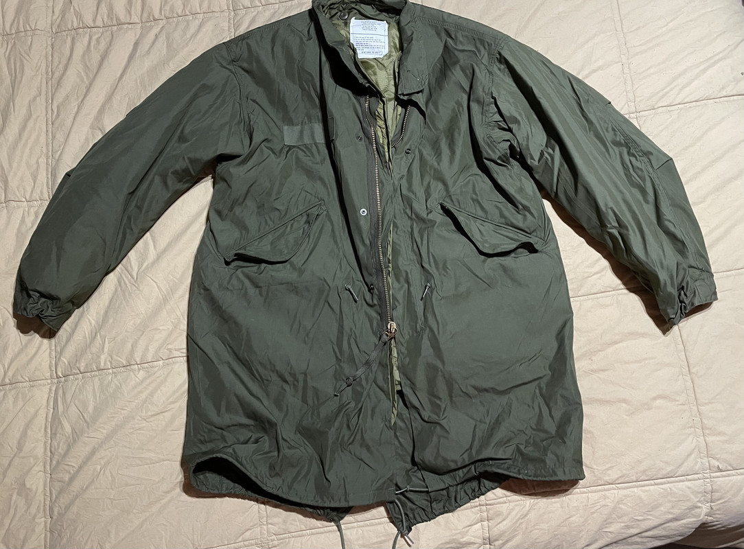 6241E24D-53AC-4F43-A55C-E48CB1D0A2BB