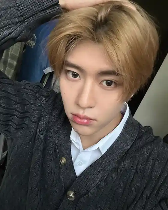 20250604_172641_copy_560x700