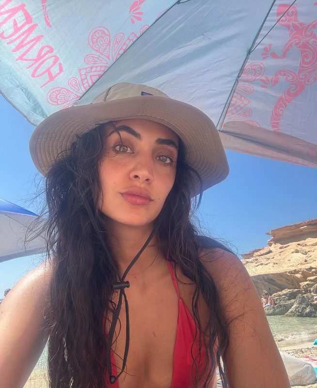 Gosto muito da praia 🏖️☀️(2)