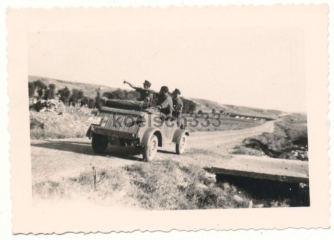 Foto 22. Infanterie Div. Kreta 1943 VW Kübelwage