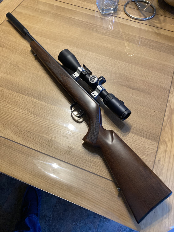 4E3CBD2F-ED1A-4012-AE36-E67746859247