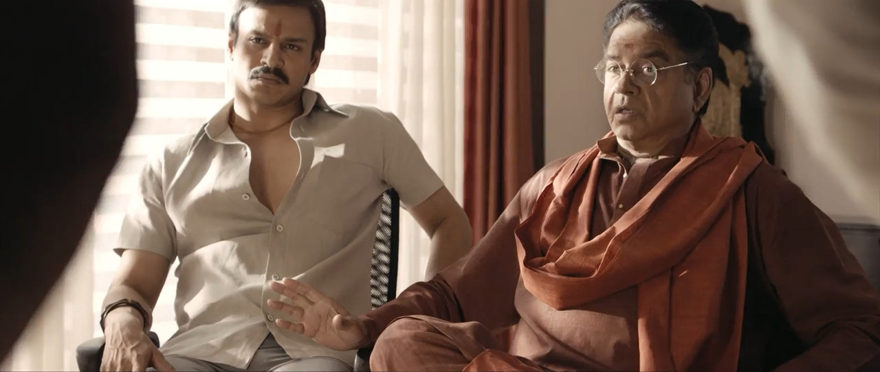 Rakht Charitra 2010 WebRip [Hindi] 480p 720p ESub Screenshot