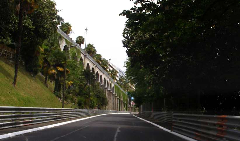 1019pauclimb.jpg