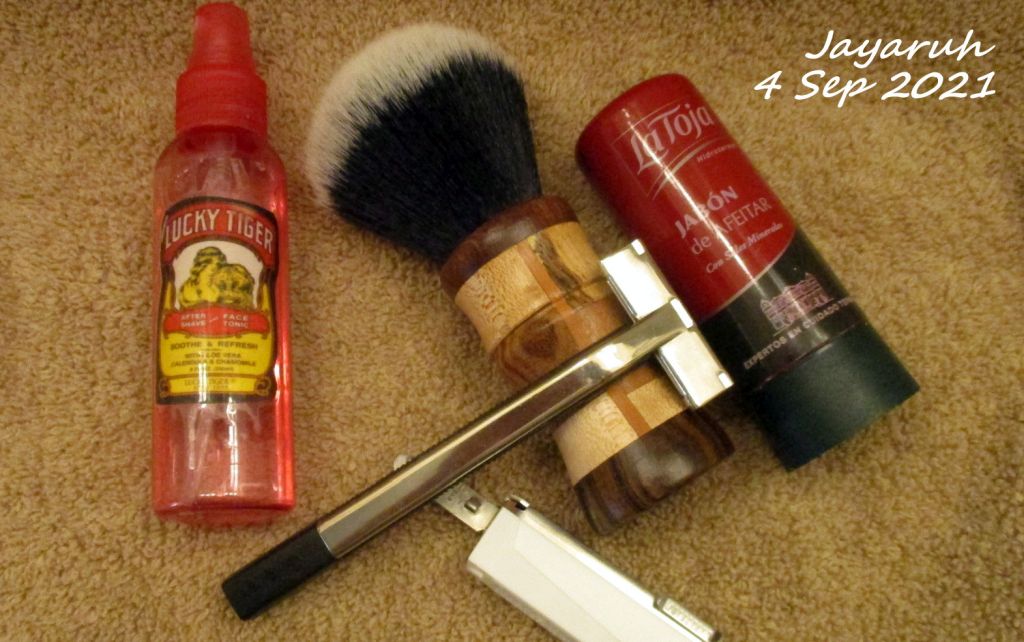 [Image: sos210904.jpg]