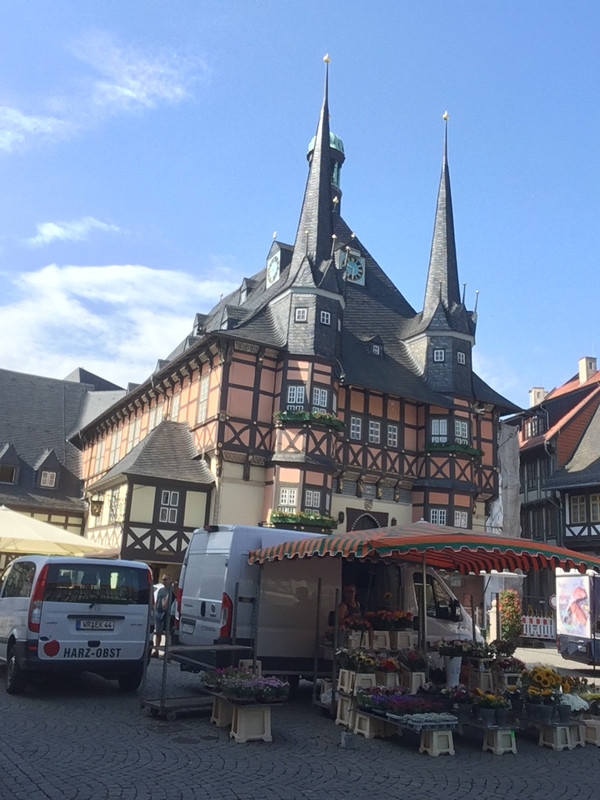 77FF0273-0404-4D8C-9BDB-C7D4FE610685