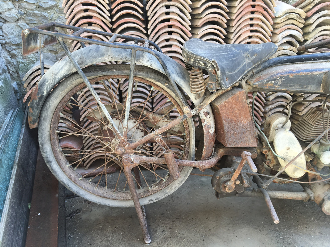 FD556F27-091D-4883-8ACF-0C27DD5EB8BD