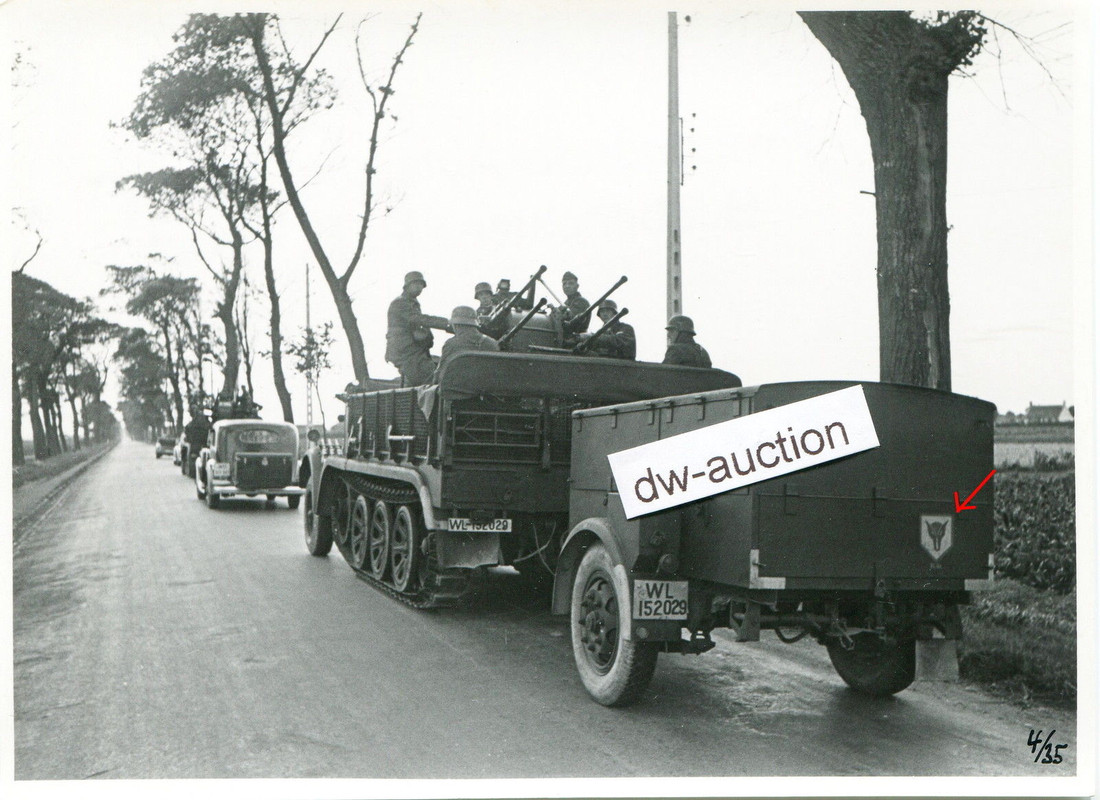 SdKfz mit Flakaufbau Wappen zur Sicherung für ja