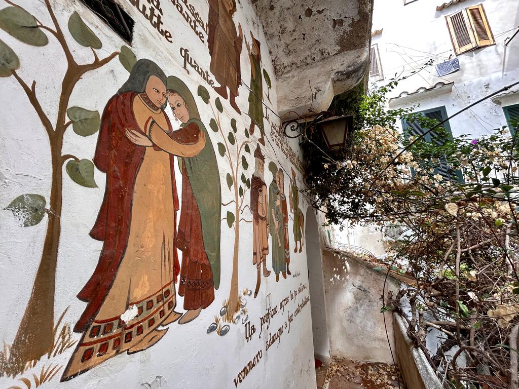 Жаркий сентябрь на побережье Тирренского моря. Жаркий сентябрь на побережье Тирренского моря.