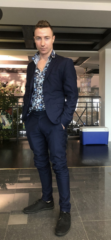 5FFA1BB8-8111-4F19-B207-5346A6FC0365