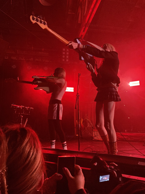 Lulu and Angel gunning down the crowd