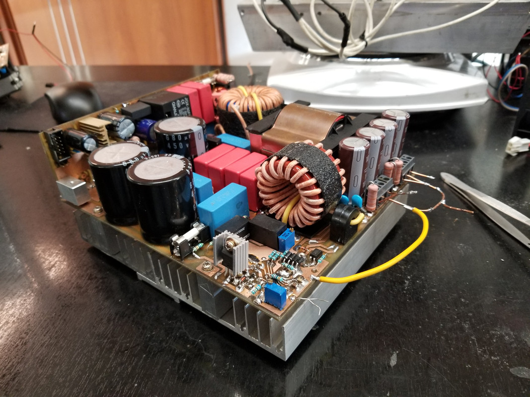 echipat cu radiator