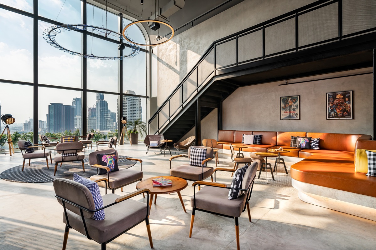 L BKKOX Lounge area Day