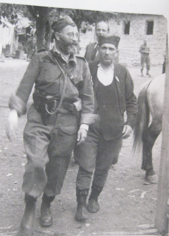 12014991_409423902600513_4742882686130936033_o