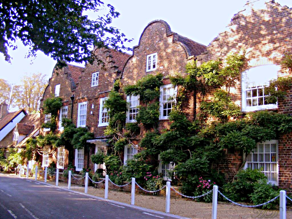 john-mills-house-HD.jpg