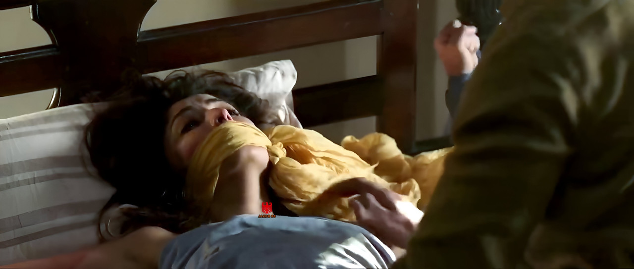 Yami Gautam 7 - Kaabil 2017