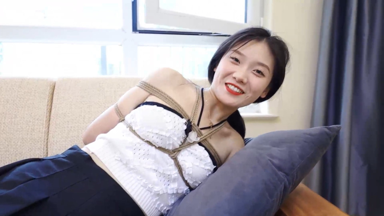 半岛束艺 首次齐集三只小空姐同框 小晚 奎因 佐伊.mp4_20220720_130533.340