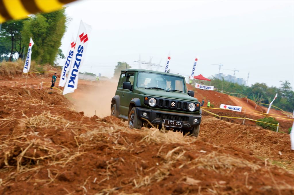 Headline - Menguji Ketangguhan Suzuki Jimny di Medan Off-road