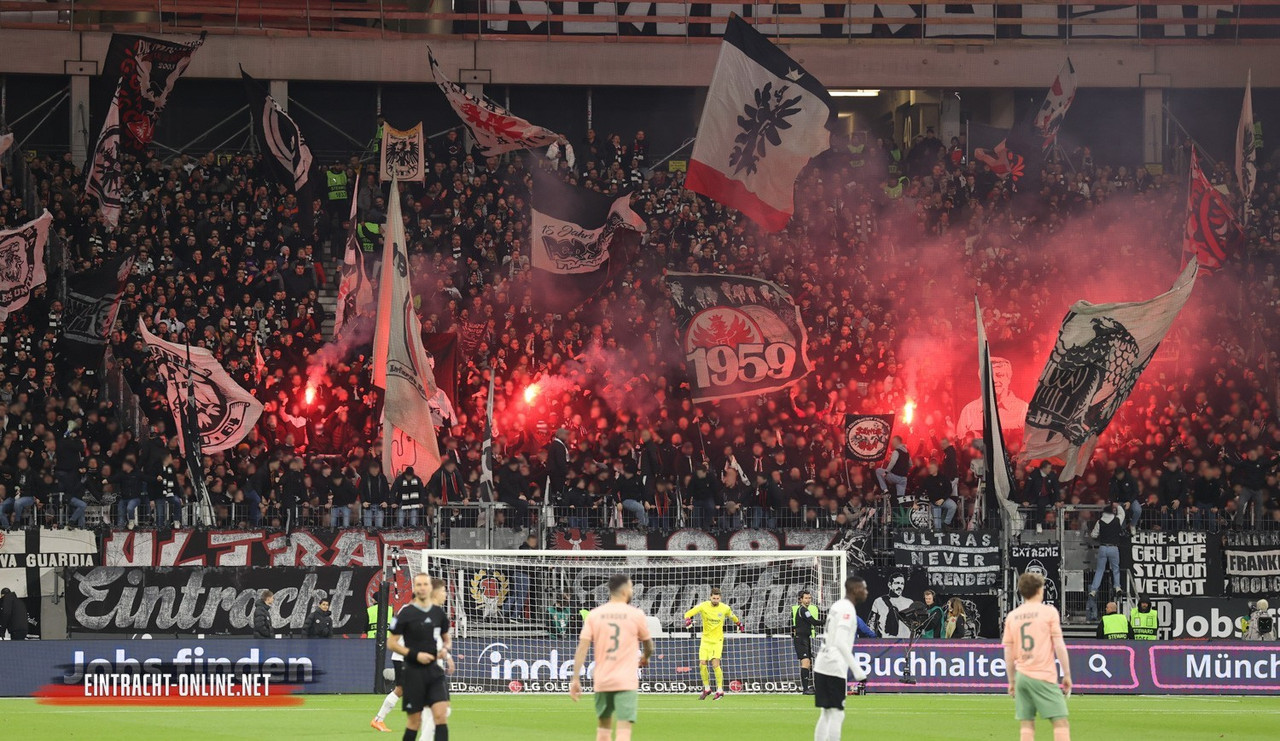22-23-eintracht-frankfurt-sv-werder-bremen-016.JPG-nggid045746-ngg0dyn-1500x868x90-00f0w010c010r110f