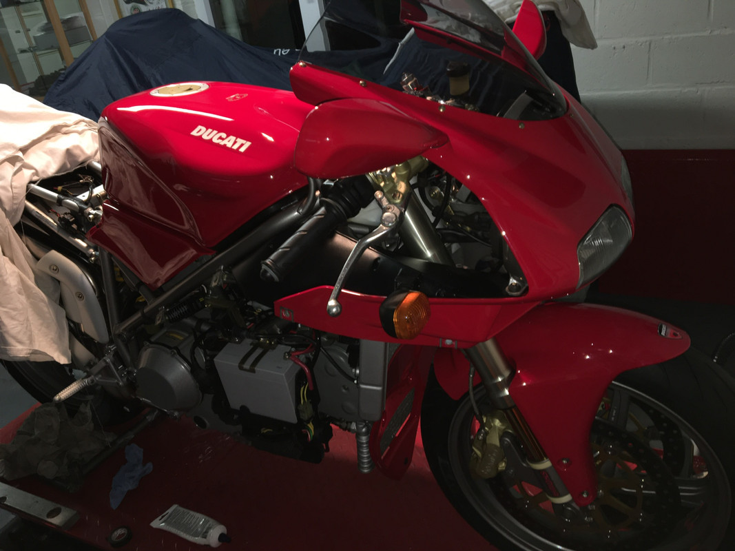 246B82C9-DF67-401A-8075-AA94DE4BF957