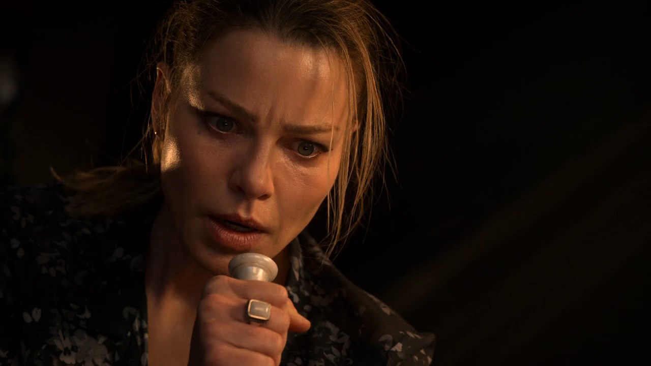 Lucifer (2021) Season 6 [Hindi + English] WebRip 480p 720p ESub - Complete Screenshot