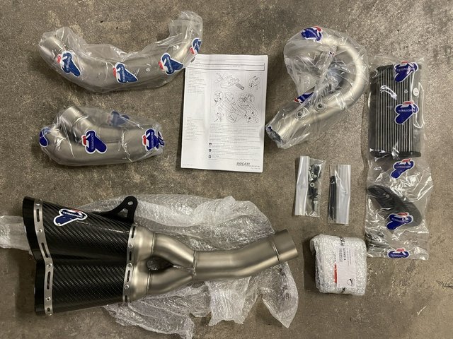 5752CB18-ECAB-4920-8F7C-A7276EC00222