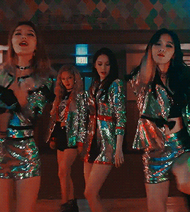 tumblr_ou62u6hO4S1r3hdhfo1_400