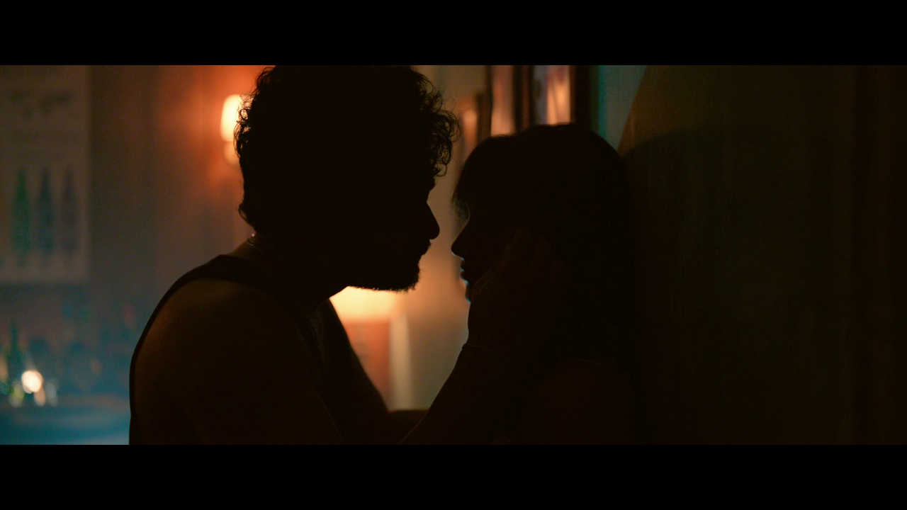 vlcsnap 2025 11 15 00h00m51s467