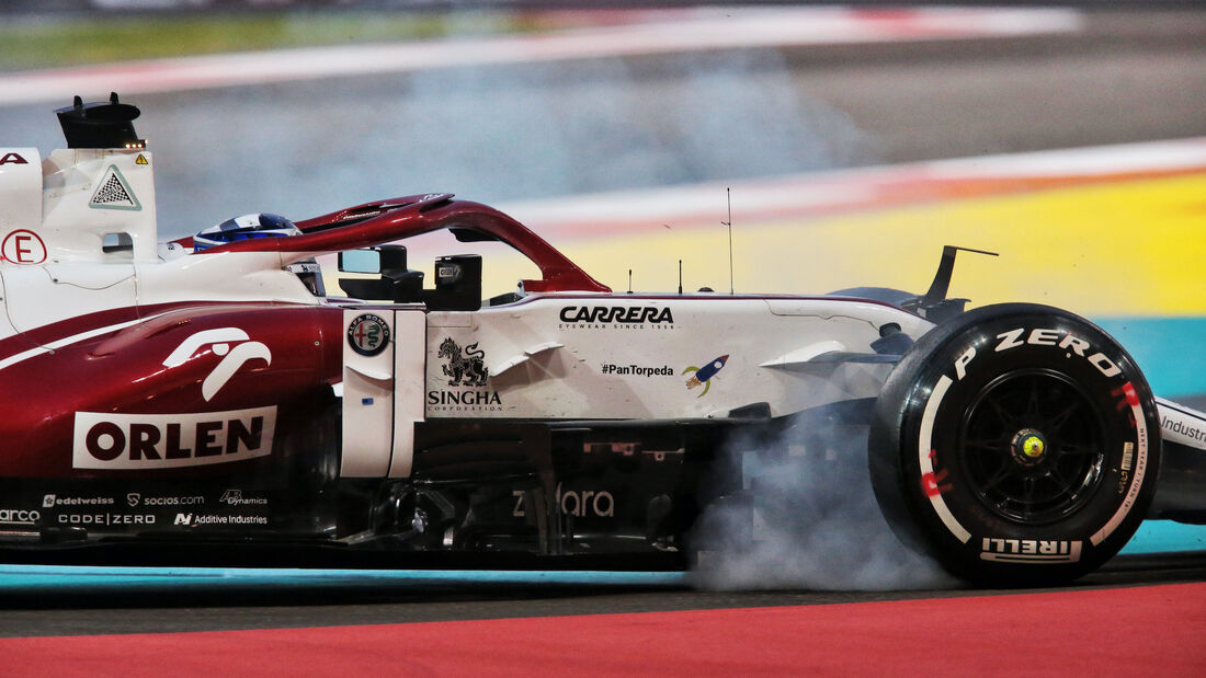 Kimi-Raeikkoenen-Alfa-Romeo-Formel-1-GP-Abu-Dhabi-12-Dezember-2021-169Gallery-2dbf5e3-1859150