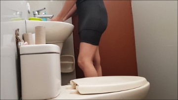 [Image: Voyeur40475130623.jpg]