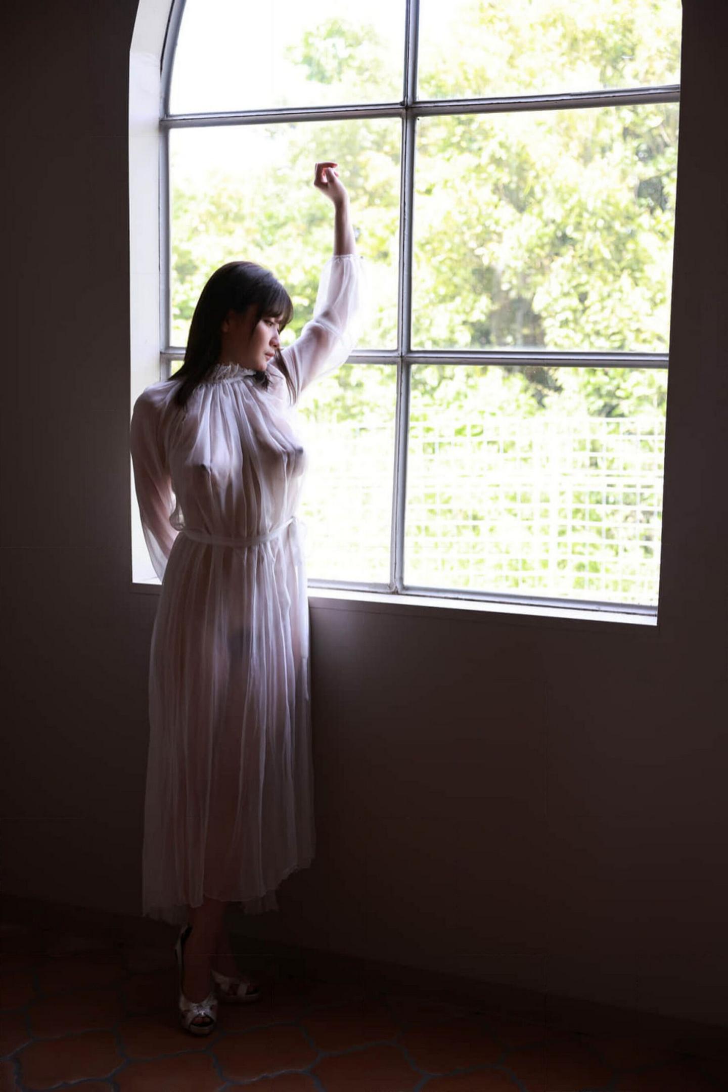 8woman NO.017「鷲尾芽衣」 14