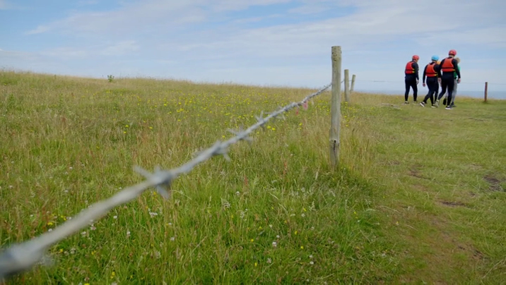 [Image: 2kq1a5q4eqyd.png]