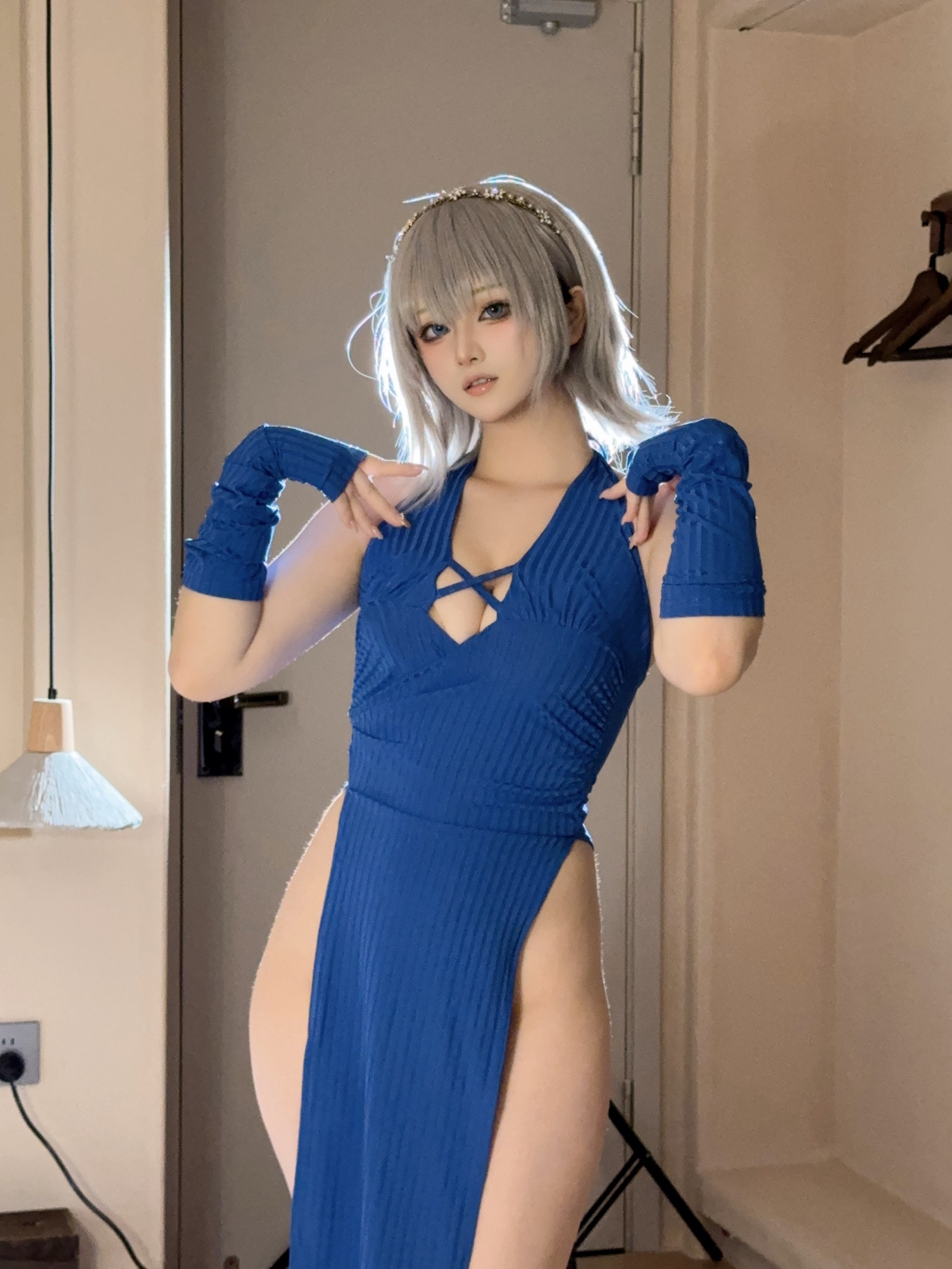 屿鱼 Yuyu 海外自拍 写真合集｜旅行记录风格（14P｜109MB）插图2