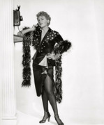 shelley-winters-a75