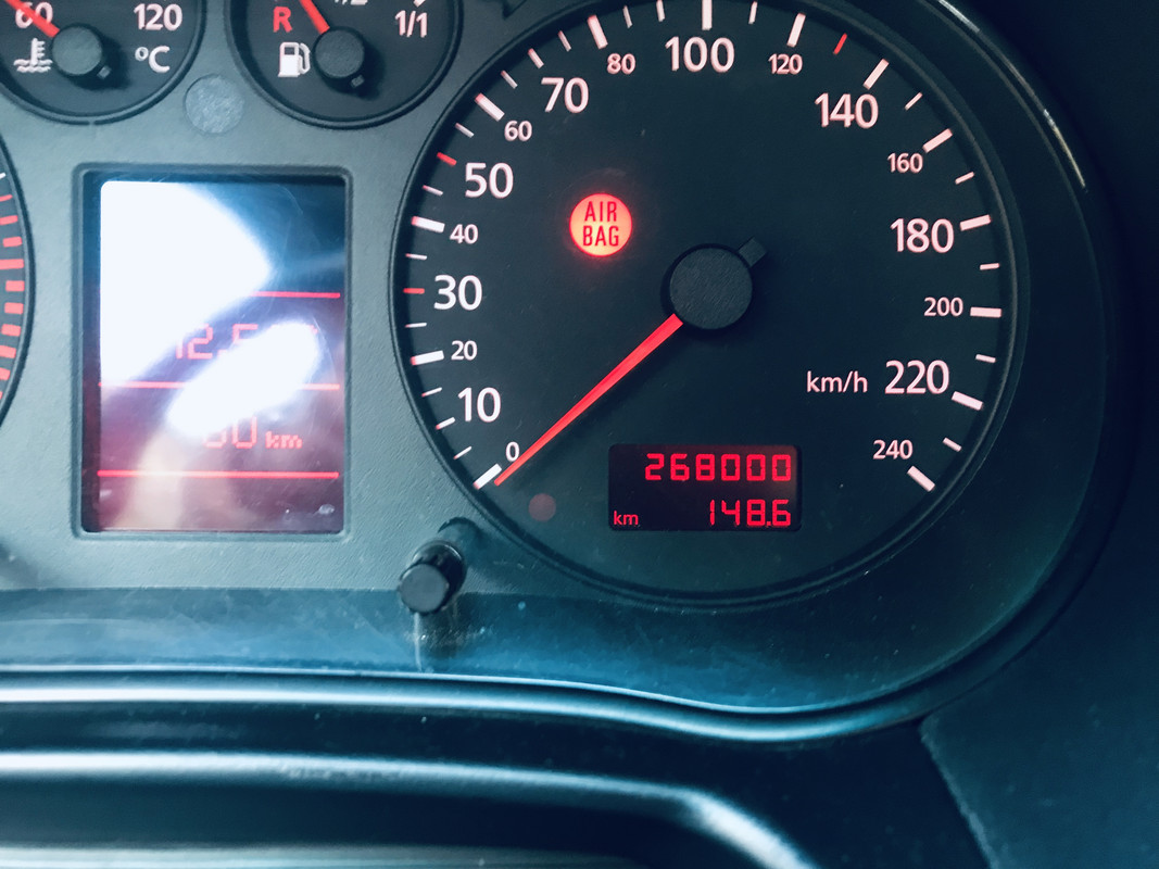 4B1C49B6-4A74-48B2-9B80-C5ADB4BE69E3