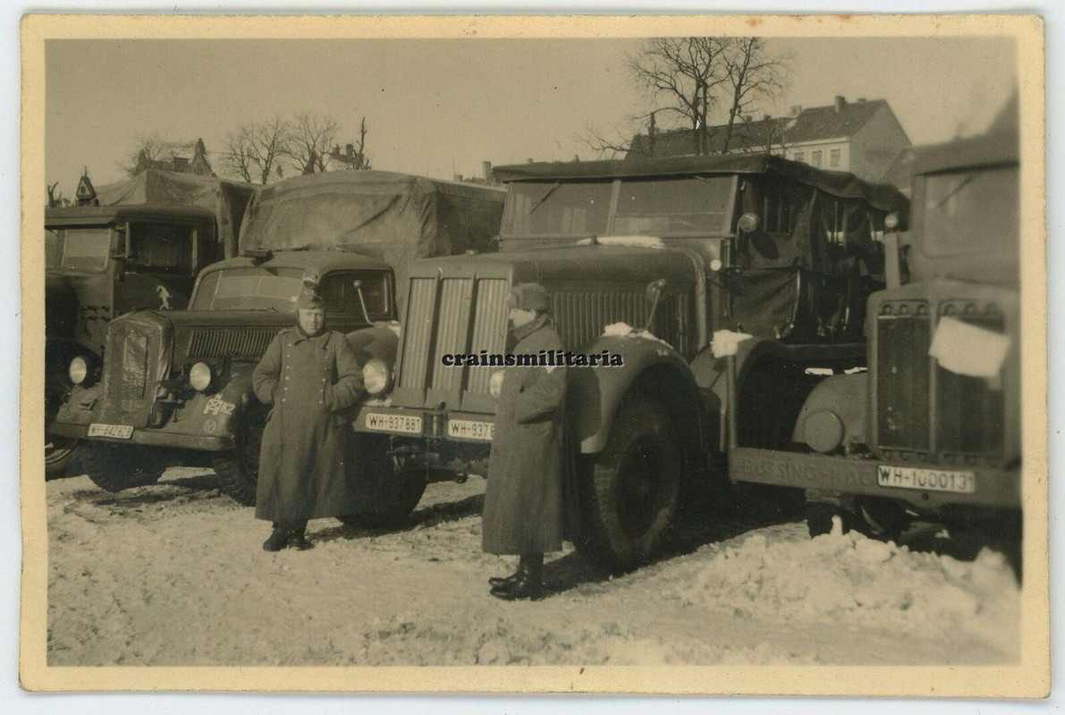 Orig. Foto Opel Blitz Büssing-NAG Lkw m. Wappen SdKfz Halbkette Königsberg 1942